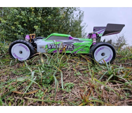 Tālvadības auto RC WLToys 104002 1:10 4WD 2.4Ghz