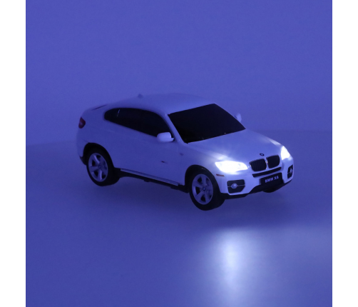 RC auto 1:24 BMW X6 balts