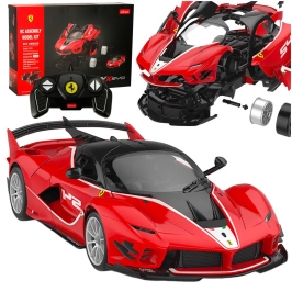 RC auto 1:18 Ferrari saliekamais komplekts