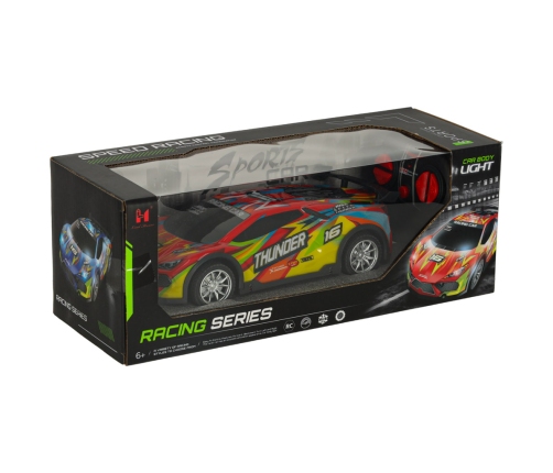 RC sporta auto sarkans