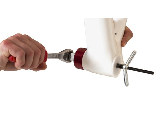 Apakšējā stiprinājuma atslēga Unior 1671.RET