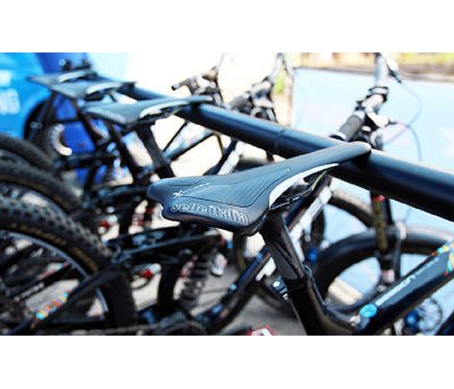 Velosipēdu notikuma statīvs Unior Unior 1693F