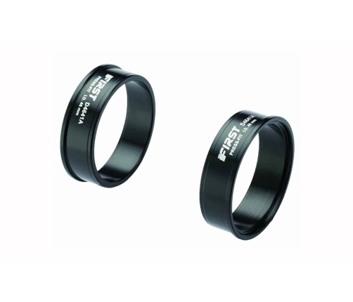 Monobloka vārpstas adapters First PF30 to PF92