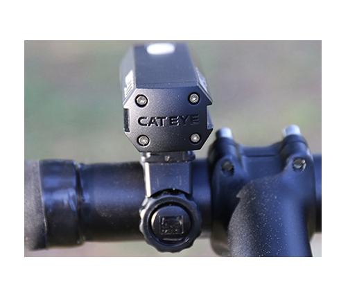 Фонарь передний Cat Eye AMPP900