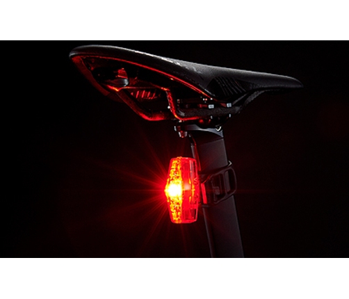 Aizmugurējais lukturis Cat Eye ViZ150