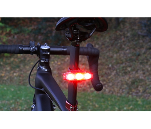 Aizmugurējais lukturis Cat Eye VIZ450