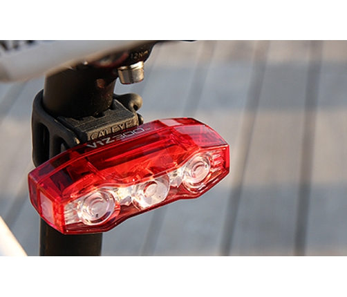 Фонарь задний Cat Eye ViZ300