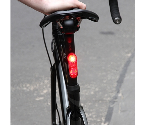 Aizmugurējais lukturis Cat Eye Sync Kinetic