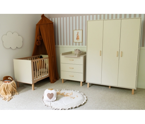 Skapis Klups LAURA CHAMPAGNE-BEECH