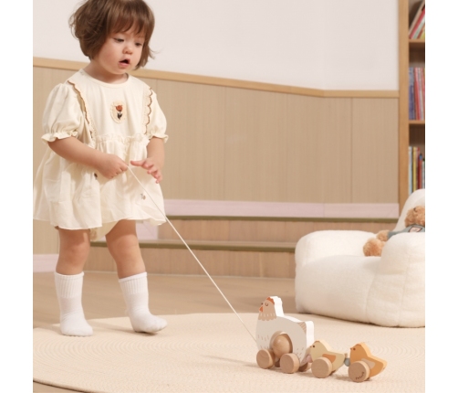 VIGA PolarB Drewniana Kurka z Pisklętami do Ciągnięcia