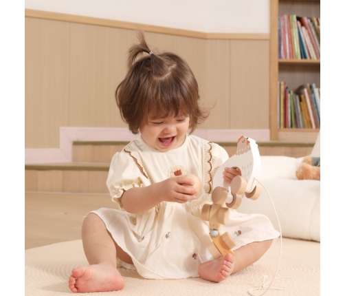 VIGA PolarB Drewniana Kurka z Pisklętami do Ciągnięcia