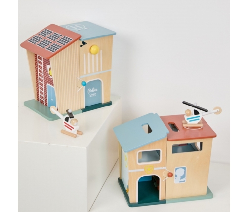 CLASSIC WORLD Remiza Strażacka Drewniana Garaż Auto Helikopter Figurki 13el.