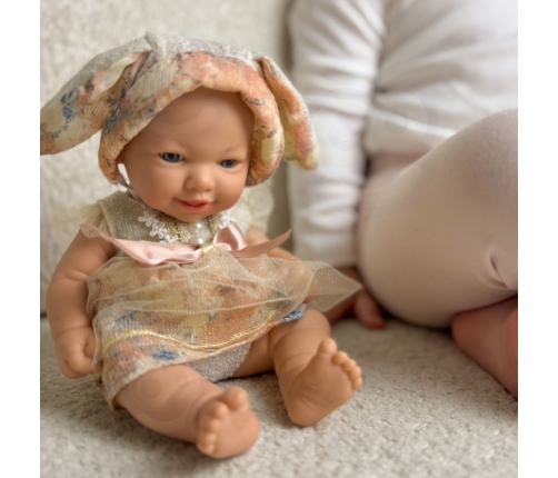 WOOPIE ROYAL Lalka Bobas 24 cm w Sukience i Czapeczce Króliczka