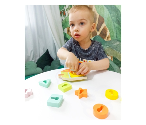 CLASSIC WORLD Drewniana Przeplatanka Klocki do Nawlekania Klucze i Drzwi MONTESSORI 11 el.