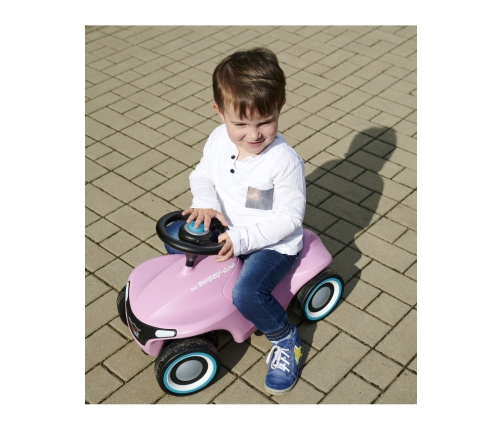 Stumjamā mašīna BIG Bobby Car Neo Pink