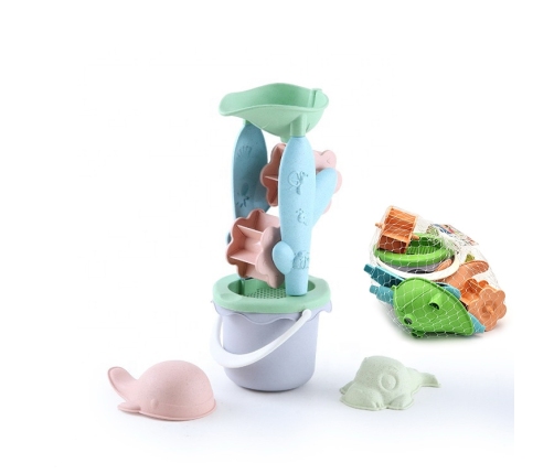 WOOPIE GREEN Zestaw z Wiaderkiem i Kołowrotkiem 4 el. BIODEGRADOWALNY ORGANICZNY MATERIAŁ