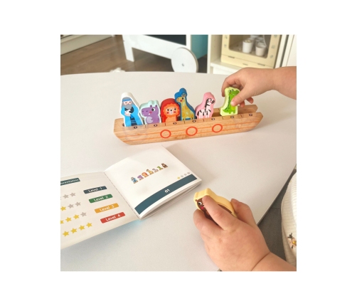 Tooky Toy Drewniana Arka Noego + Książeczka z Zagadkami