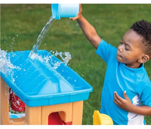 Step2 Stół Wodny z Deszczownicą Wiaderkiem i Lejkiem + Zwierzątka