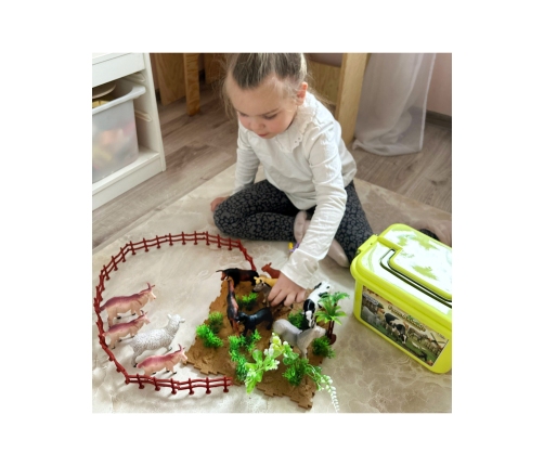 WOOPIE Zestaw Figurki Farma + Kuferek 57 el.