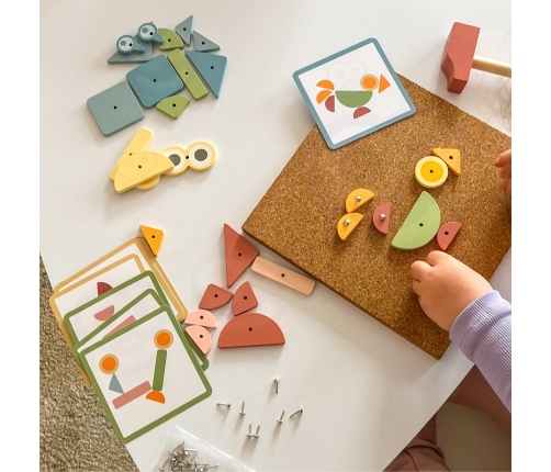 WOOPIE GREEN Drewniana Przybijanka z Młotkiem Układanka 20 wzorów 82 el.