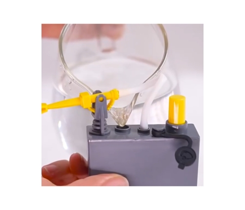 WOOPIE Ciężarówka Wóz Strażacki Na Wodę Dźwięk Światła 1:14