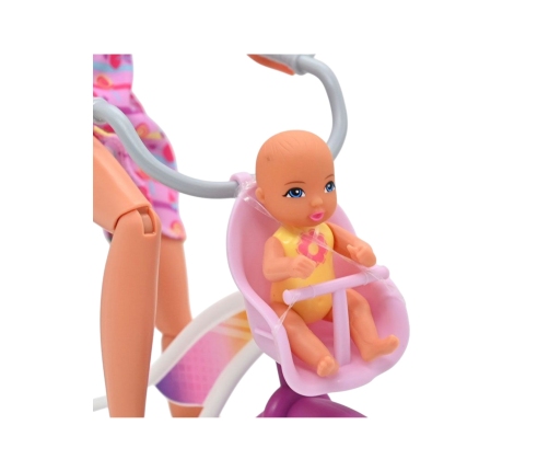 WOOPIE ROYAL Lalka Lily Rowerzystka Bobas w Foteliku Rower