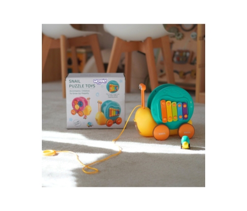 WOOPIE Ślimak do Ciągnięcia 4w1 Cymbałki Zębatki Sensoryczne Wyrzutnia + Małe Autko