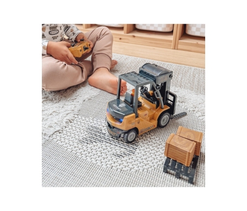 WOOPIE Zdalnie Sterowany Wózek Widłowy 2w1 Dźwig RC - Skala 1:24