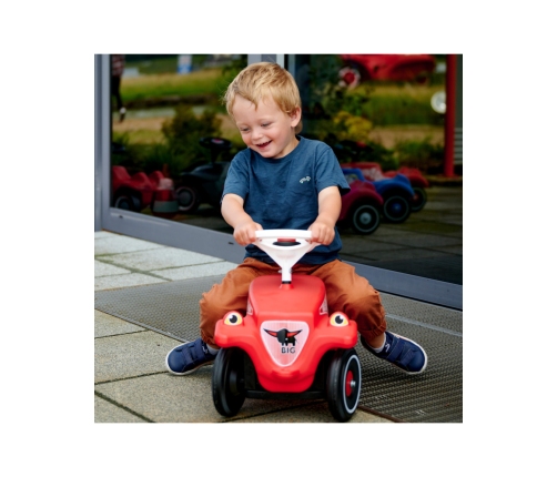 Stumjamā mašīna Bobby Car Classic Red