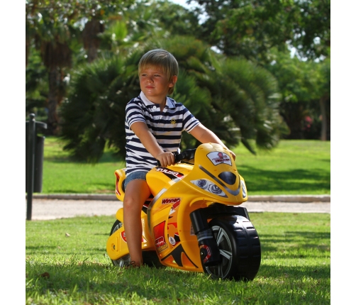 Детский мотоцикл-каталка INJUSA Winner 750 sx