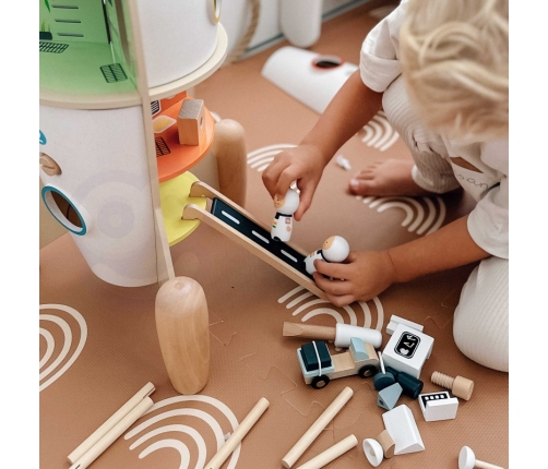 CLASSIC WORLD Drewniana Rakieta Domek dla Dzieci + Figurki Akc.