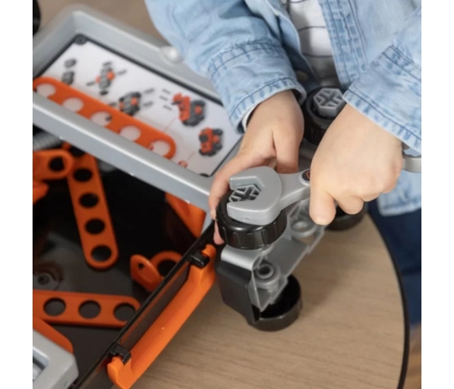 SMOBY Black & Decker Walizka z Narzędziami + Samochód w Częściach