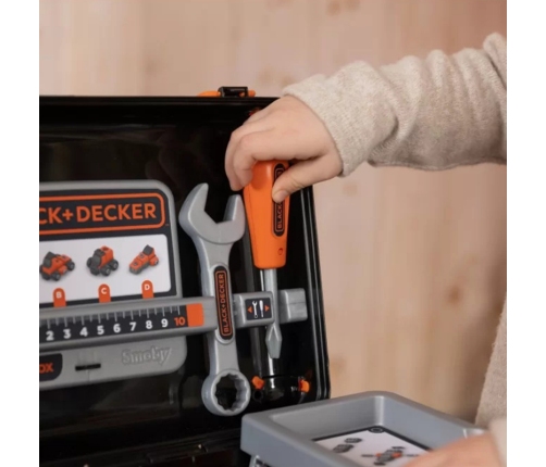 SMOBY Black & Decker Walizka z Narzędziami + Samochód w Częściach