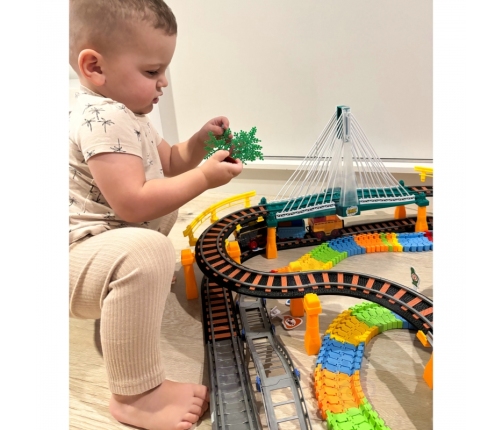 WOOPIE Kolejka Elektryczna 2w1 Tor Wyścigowy Pociąg Wiadukt Auto XXL 192 el.