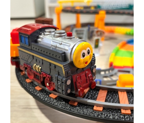 WOOPIE Kolejka Elektryczna 2w1 Tor Wyścigowy Pociąg Wiadukt Auto XXL 192 el.