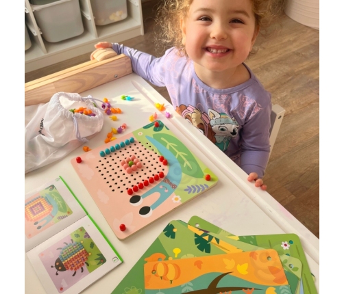 TOOKY TOY Układanka z Pinezkami Kołki Wpinaczka