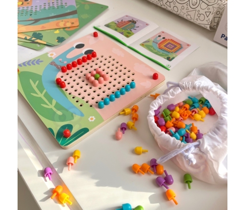 TOOKY TOY Układanka z Pinezkami Kołki Wpinaczka