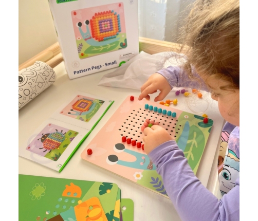 TOOKY TOY Układanka z Pinezkami Kołki Wpinaczka