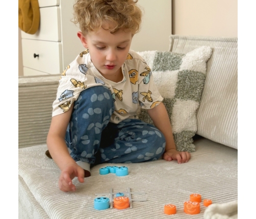 WOOPIE Przenośna Gra Logiczna Kółko i Krzyżyk Kotki w Pudełku