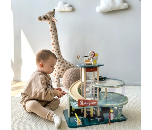 CLASSIC WORLD Wielopoziomowy Parking Auta Helikopter Dystybutor Myjnia + Akc.