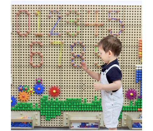 MASTERKIDZ Drewniana Tablica STEM Wolnostojąca XXL w Kształcie Domu + Akcesoria