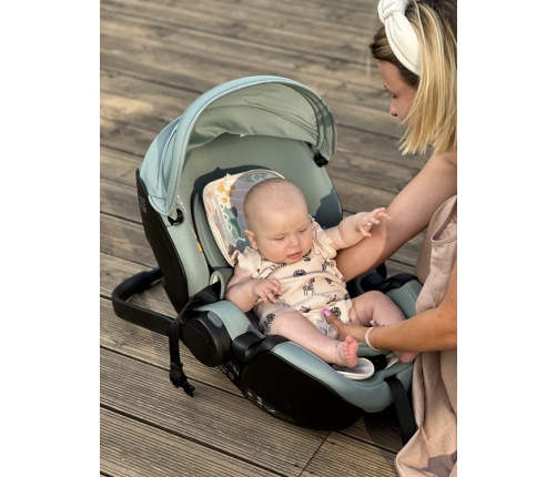 Дышащий вкладыш для автокресел и колясок 0-18 кг Stardust