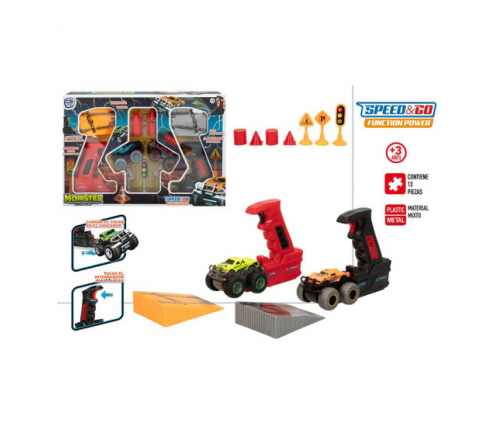 Установки для запуска машин (2шт) с 2 металлическими машинками и трамплинами + аксессуары 3+ CB49796