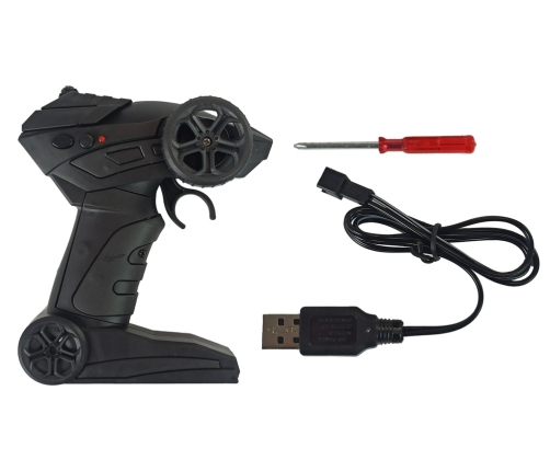 Radio vadāmā mašīna Racer USB 2,4 GHz 18 cm 6+ LE9392