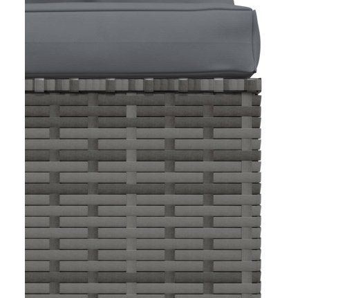 vidaXL vidējais dārza dīvāns, spilveni, pelēka PE rotangpalma