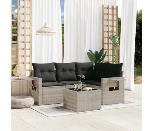 vidaXL 5-daļīgs dārza dīvānu komplekts,matrači, gaiši pelēka PE pinums