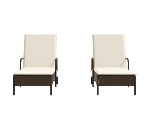 vidaXL sauļošanās zviļņi, ar matračiem, 2 gab., brūna PE rotangpalma