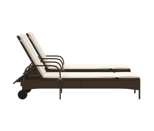 vidaXL sauļošanās zviļņi, ar matračiem, 2 gab., brūna PE rotangpalma