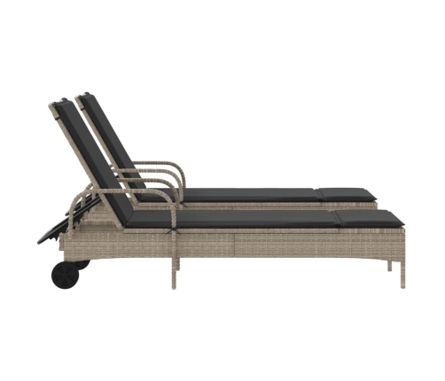 vidaXL sauļošanās zviļņi 2gab ar matračiem gaiši pelēka PE rotangpalma