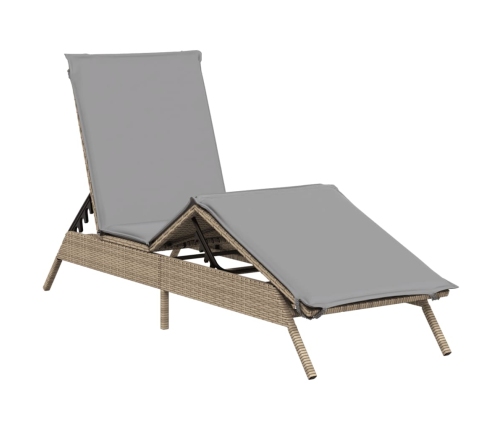 vidaXL sauļošanās zviļņi ar matračiem, 2 gab., bēša PE rotangpalma